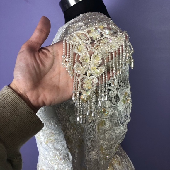 Vintage 80’s Beaded Long Sleeve Wedding Lace Gown - Picture 3 of 8